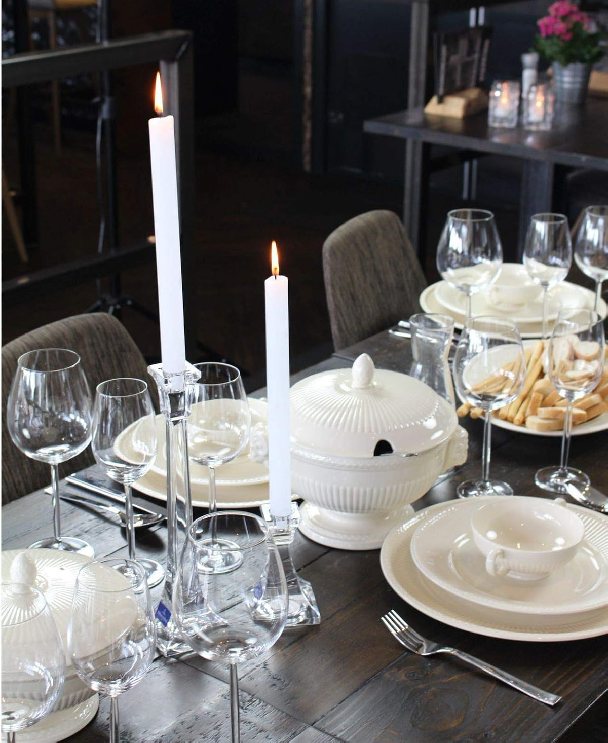Lot de 5 Assiettes Desserts Coupe , Edmé Plain, Wedgwood