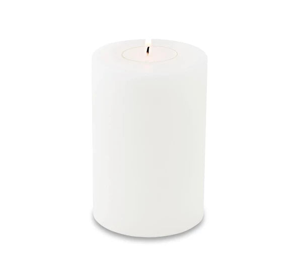 Permanent Candle 18 x8 cm Cornelius, Edzard