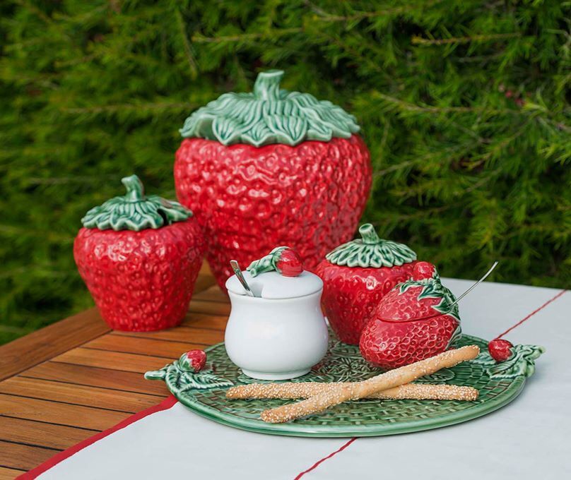 Plate 19.5 cm, Strawberries, Bordallo Pinheiro