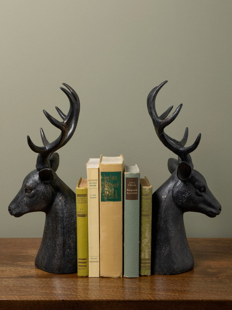 Large Wooden Deer Head Bookends, Chéhoma