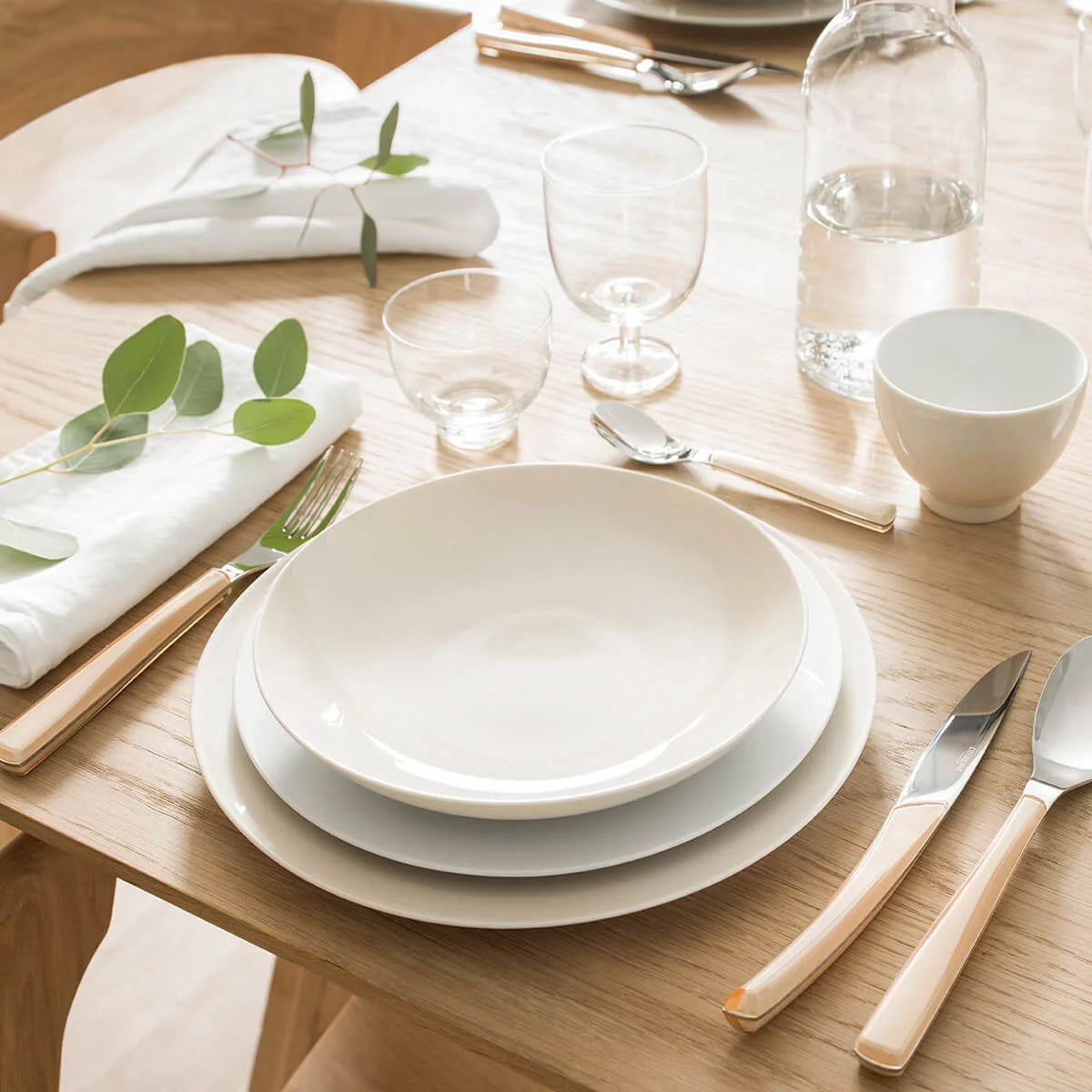 Assiette plate 26 cm Modulo, Guy Degrenne